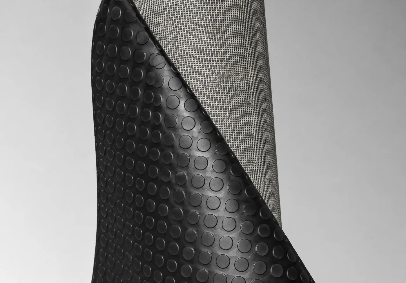 Tapete antiderrapante tachonado con base textil · vista 2